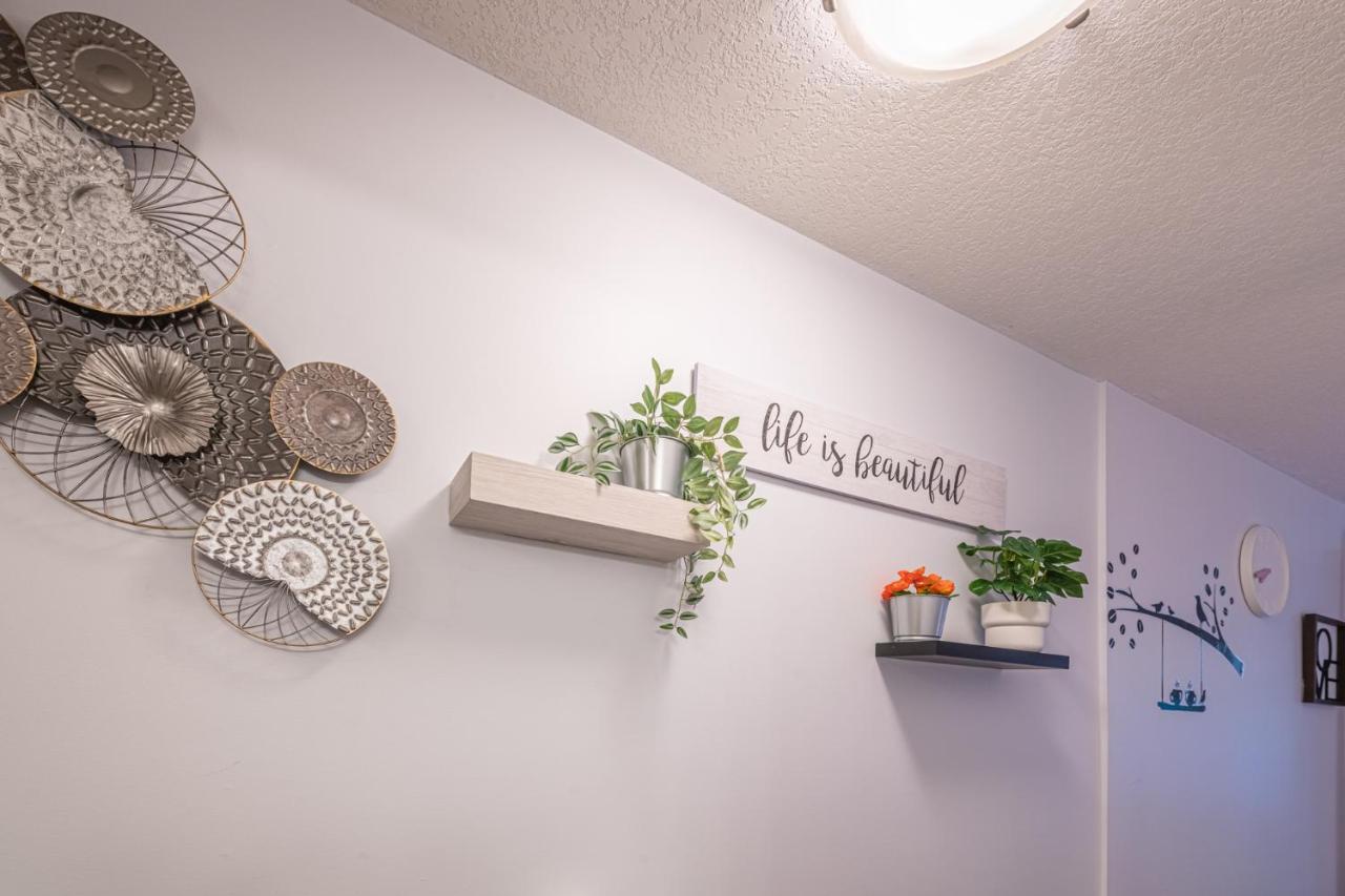 Romantic Studio With Kitchen & Ac & Bbq & A Huge Balcony 164 Canmore Exterior foto
